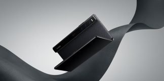 Redefining Foldable Phones with Incredibly Lightweight Design