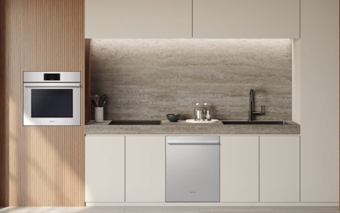 LG Reveals New Signature Kitchen Suite Transitional Series at KBIS 2024